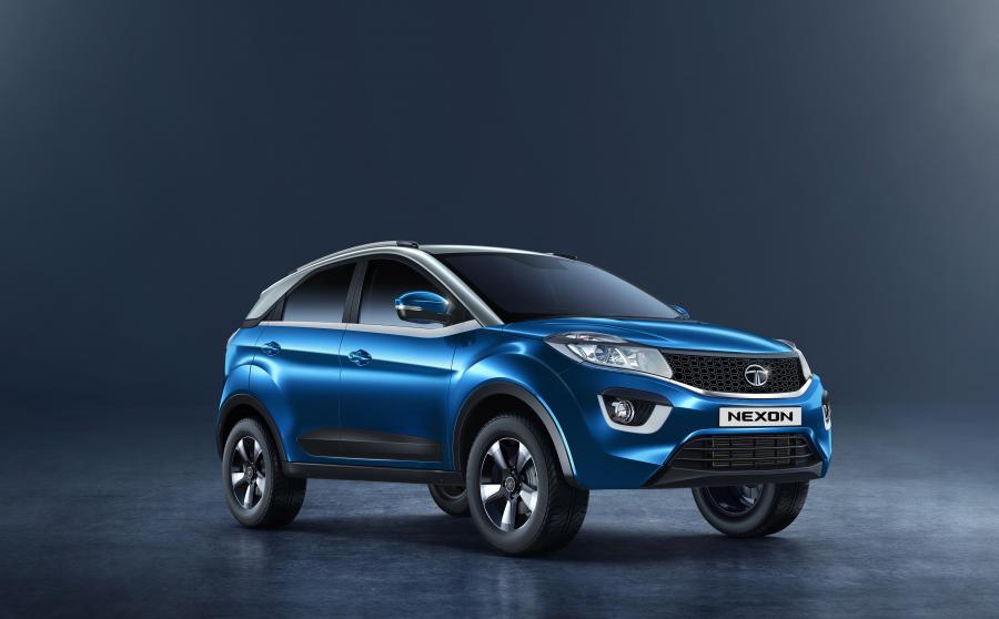  Tata Nexon 2017 года  (фото 1 из 22)